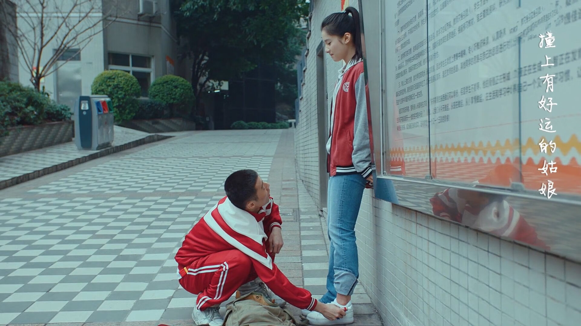 活塞铁血席卷北岸花园，库里三分箭雨定义时代—团队爆发与个人英雄主义的交响诗